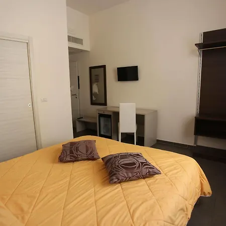 Отель Eubea Реджо-ди-Калабрия