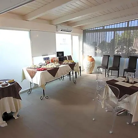 Otel Eubea