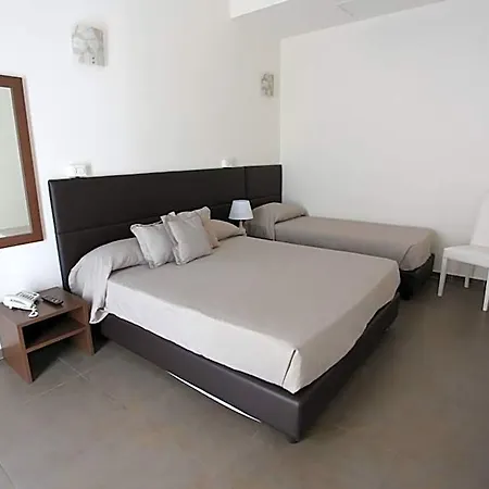 Otel Eubea 3*